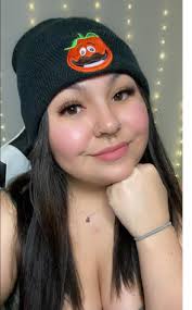 I create a "I4cream" gc and Iwant to invite you everyone please join.📣  ✧─── ✦ ───✧ Are you looking for a group chat with people who like the same  fandom as you,or