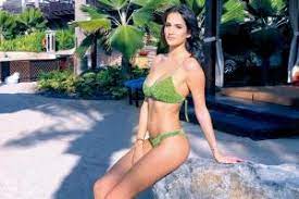 The latest tweets from @jessicamelena1 Footballer Ciro Immbile S Wife Jessica Melena Recalls Her Love Story