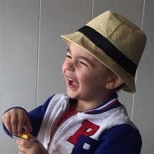 Nicole Meis's Instagram, Twitter & Facebook