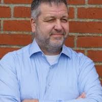 300+ "Pat Schwarz" profiles