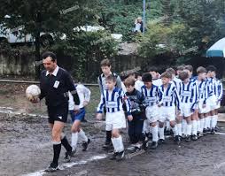 Sarajevo grand prix je projekat promocije biciklizma i uz podršku međunarodne biciklističke federacije koji se održava 14. Video All Roads Lead To Dzeko Discovering Edin S Life In Sarajevo