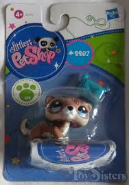 Here's a list of all available lps figures. Littlest Pet Shop 2287 Toy Sisters