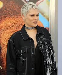 This is actually the cause. Jessie J Ice Age Collision Course Premiere In Los Angeles 7 16 2016 Celebmafia