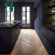 Top 5 Des Cuisines Amenagees En 2020 Cuisine Amenagee Plafond Cuisine Meuble Inox