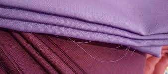 Dress atau gamis syari, baju, tunik, rok dan lain sebagainya, jadi memang wajar kalau kita tidak asing dengan nama bahan ini. 10 Jenis Kain Bahan Baju Ini Sering Disebutkan Di Online Shop Cermati Perbedaan Dan Karakteristiknya Agar Tak Tertipu
