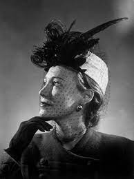 20 Vintage Photos Of Beautiful Women In Veils Hat With Veil Vintage Veils Veiled Hats