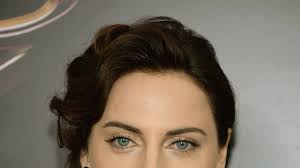Is This The Most Stunning Red Carpet Hair And Makeup Look You Ve Seen In Ages Or What Glamour Born on 18th january, 1981 in mittweida, germany, she is famous for faora in man of steel. is this the most stunning red carpet