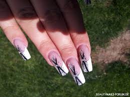 Pigments indigonails ou…fais de tes ongles des écailles de sirène ! 100 Schwarze Nageldesign Bilder Ideen 2021