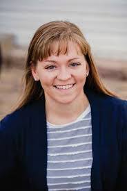 Emily Nold's Instagram, Twitter & Facebook