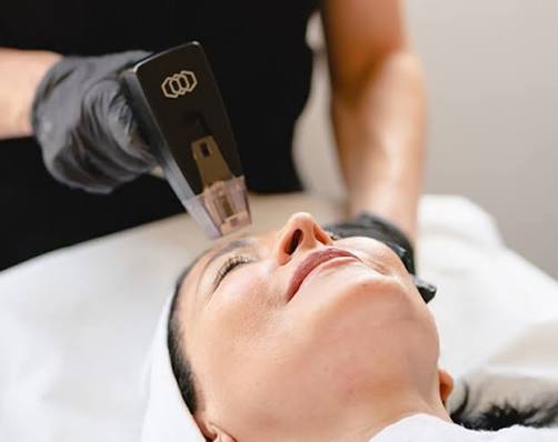 Signature Morpheus8 Gold | Best Plastic & Cosmetic Surgery Clinic Dubai UAE