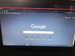 The only temporary fix that i found is plugging the computer to a screen via hdmi but that can't be a long term solution. Black Bar At The Top Of Screen Windows10