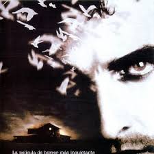 Image result for tbn:NWpZ4R9pX7ItUM::www.aullidos.com/imagenes/caratulas/escalofrio.jpg