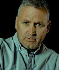 Julian Nicholson (Julian Lee)