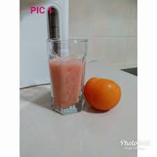 Kebanyakan menggunakannya dalam bentuk billet musim sejuk, tetapi hanya sedikit yang tahu jus tomato adalah minuman pemakanan yang indah bagi mereka yang ingin menurunkan berat badan, kerana dalam 100 g hanya 21 kcal. Cantik Dengan Sebiji Tomato Ada 4 Cara Wanita Ni Dah Amalkan Keluarga
