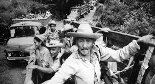 Esta guerra cobra la vida de centenares de personas que murieron entre los enfrentamientos de estos grupos. Fuente El Retorno Fototeca Virtual Del Museo De La Palabra Y La Download Scientific Diagram