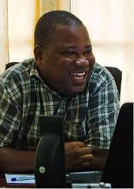 Guys musadaro so. Don't embarrass your president and leader and father of  the twins