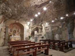 Consacrazione a san michele arcangelo. Santuario Di San Michele Di Mezz Musei E Architettura A Fisciano Giroauto It