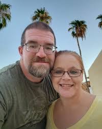 Rebecca Kinser's Instagram, Twitter & Facebook