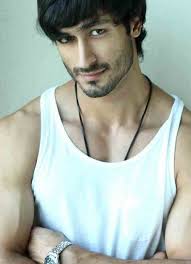 2017 hindi full movie featuring commando 2 superstar vidyut jamwal in the new hindi movie force full movie starring john. Who Is Vidyut Jammwal Dating Vidyut Jammwal Girlfriend Wife