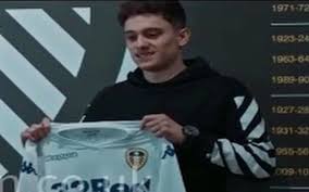 View stats of manchester united midfielder daniel james, including goals scored, assists and appearances, on the official website of the premier league. Photo James Nearly Joined Leeds Before Man United Transfer