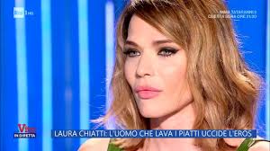 Laura Chiatti: l'uomo che lava i piatti uccide l'eros