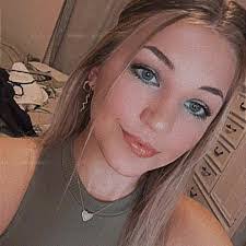 Alyssa Kuhl's Instagram, Twitter & Facebook