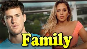 We did not find results for: Diego Schwartzman Family With Girlfriend Barbie Velez 2020 Youtube
