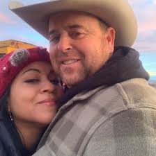 Una ecografía deja atónita a una familia al aparecer la «mano de Dios»  mientras la madre rezaba por la salud de su bebé 😱 Los médicos se quedaron  sin palabras ante la