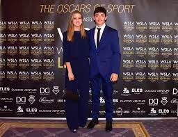 Allegedly, the two already have a few months to a couple and would have the lovebirds been together, christmas is celebrated. F1 Ladies 2018