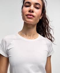 New Year Swiftly Tech Short Sleeve Shirt 2.0 *Race Length