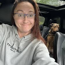 We are excited to announce that our Dubai chocolate strawberry cups are  available again starting tomorrow, along with our jumbo Dubai bonbons.  Thank you everyone for your feedback