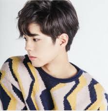 Complementing The Comma Hair Trend Male Outfit Dupes Kpop Korean Hair And Style Korean Hairstyle Pastel Blue Hair Androgynous Hair