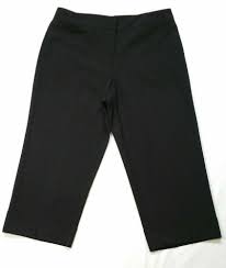 Dressbarn Petite Women Size 12p Capri Cropped Pants Black Stretch Cuffed Hem Dressbarn Capri Work In 2020 Black Stretch Petite Women Cropped Pants