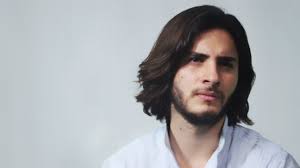 Fotografía posada. Modelo: Fernando Griffin