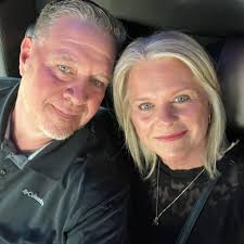 What's your favorite sweet Bbq sauce for ribs? Not hot and not very  vinegary?