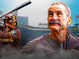 Padres' Fernando Tatis Jr. pays tribute to late owner Peter Seidler during  Petco Park opener