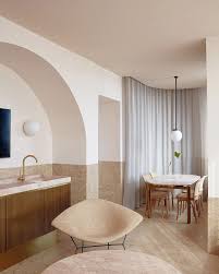 Glamorous In Pastel Colours An Art Deco Inspired Hotel Architecte Interieur Decoration Interieure Couleur Interieure