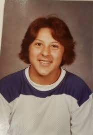 Lee Salas's Instagram, Twitter & Facebook