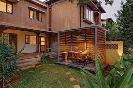 Designed to accommodate 500 families, malhar is divided into 5 communities, of 75 to 90 families each. Good Earth Malhar Resonance Tropical Garden Bengaluru By Dbi Design Build Inc Houzz
