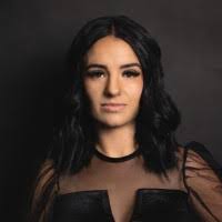 Ashlie Green's Instagram, Twitter & Facebook