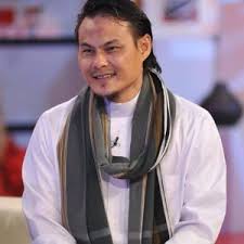 Aus wikipedia, der freien enzyklopädie. Mungkin Ada Yang Tak Tahu 6 Selebriti Malaysia Ini Telah Memeluk Agama Islam Media Hiburan