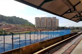Gombak (previously known as the terminal putra lrt station) is an lrt station in the district of gombak, selangor, malaysia. Gombak Lrt Station Klia2 Info