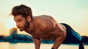Come sempre, quando stai per iniziare ad allenarti e sei un principiante, se puoi ricorri all'aiuto di un personal trainer o di un professionista. Hangar Rpw