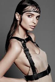 Emily Ratajkowski As Captured By Yu Tsai Emily Ratajkowski Sports Emily Ratajkowski Sports Illustrated Emily Ratajkowski
