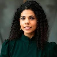 Andrea Armenta's Instagram, Twitter & Facebook