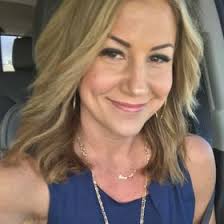 Lora Bowman (lbowman21)