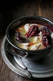 Resep sup ayam bening yang sehat dan menyegarkan. Resepi Sup Ayam Herba Cina
