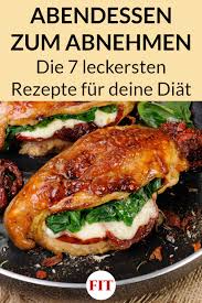 Eiweiß am abend ist nicht nur bei einer eiweißreichen ernährung optimal, denn es gibt wirklich sehr viele kalorienarme rezepte, die ausgezeichnet schmecken und den kleinen aufwand für die zubereitung unbedingt wert sein sollten. Abendessen Zum Abnehmen 7 Gesunde Rezepte Fur Deine Diat