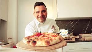 Pizza Napoletana Fatta In Casa La Ricetta Di Davide Civitiello Video Si Puo Fare La Pizza Napoletana Nel Forno Ricette Pizza Napoletana Pizza Fatta In Casa