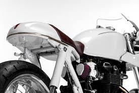 Remove the front fairing or if you're changing the rear turn signal lights, remove the seat first and unscrew your tail fairing. 9 Ways To Install Led Turn Signals On Your Motorcycle Purpose Built Moto
